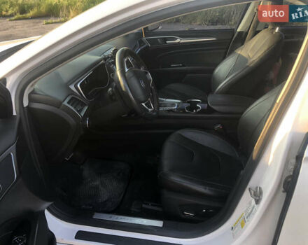 Бежевый Форд Фьюжн, объемом двигателя 2 л и пробегом 121 тыс. км за 14000 $, фото 8 на Automoto.ua