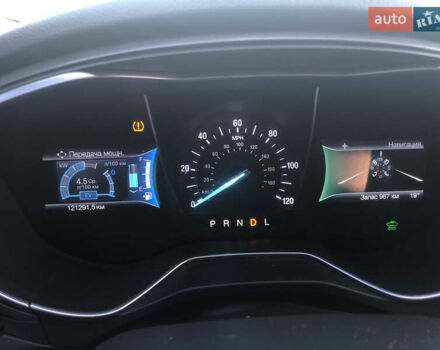 Бежевый Форд Фьюжн, объемом двигателя 2 л и пробегом 121 тыс. км за 14000 $, фото 12 на Automoto.ua