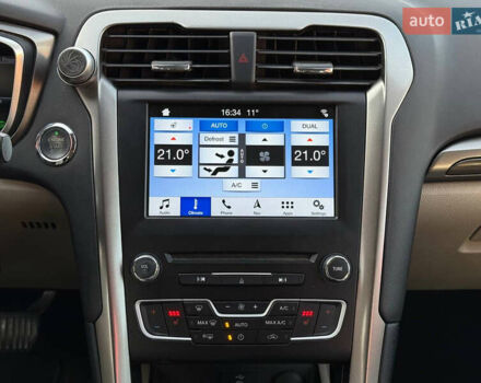 Бежевый Форд Фьюжн, объемом двигателя 2 л и пробегом 74 тыс. км за 15900 $, фото 27 на Automoto.ua