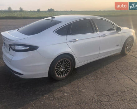 Бежевый Форд Фьюжн, объемом двигателя 2 л и пробегом 121 тыс. км за 14000 $, фото 4 на Automoto.ua