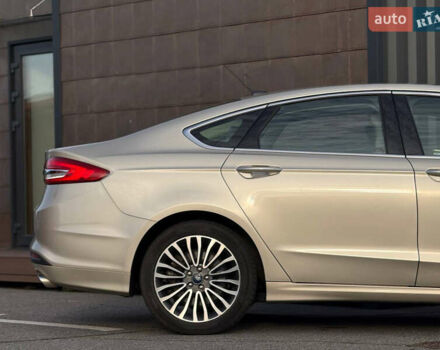 Бежевый Форд Фьюжн, объемом двигателя 2 л и пробегом 74 тыс. км за 15900 $, фото 9 на Automoto.ua