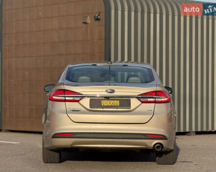 Бежевый Форд Фьюжн, объемом двигателя 2 л и пробегом 74 тыс. км за 15900 $, фото 19 на Automoto.ua