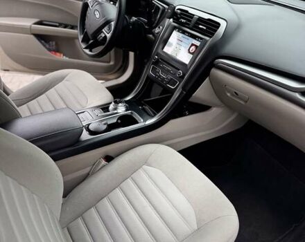 Бежевый Форд Фьюжн, объемом двигателя 2.49 л и пробегом 64 тыс. км за 11700 $, фото 9 на Automoto.ua