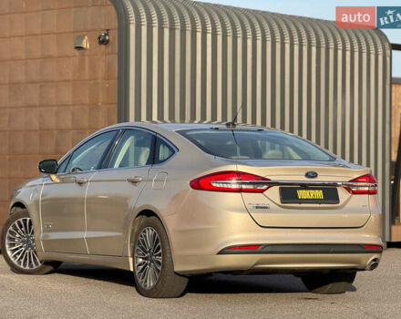 Бежевый Форд Фьюжн, объемом двигателя 2 л и пробегом 74 тыс. км за 15900 $, фото 16 на Automoto.ua