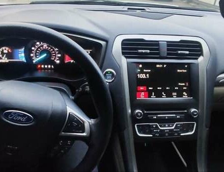 Бежевый Форд Фьюжн, объемом двигателя 2.49 л и пробегом 157 тыс. км за 12800 $, фото 6 на Automoto.ua