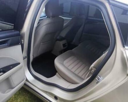 Бежевый Форд Фьюжн, объемом двигателя 2.49 л и пробегом 157 тыс. км за 12800 $, фото 5 на Automoto.ua