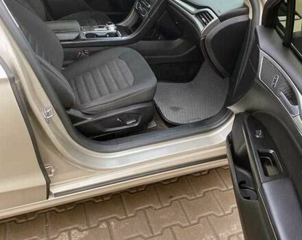 Бежевый Форд Фьюжн, объемом двигателя 2.5 л и пробегом 169 тыс. км за 12000 $, фото 14 на Automoto.ua