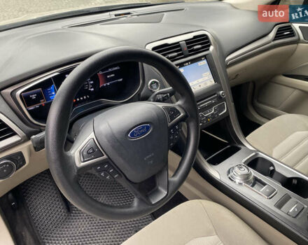 Бежевий Форд Фьюжен, об'ємом двигуна 2.49 л та пробігом 88 тис. км за 11700 $, фото 25 на Automoto.ua