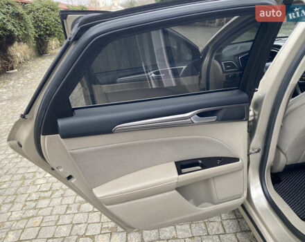 Бежевий Форд Фьюжен, об'ємом двигуна 2.49 л та пробігом 88 тис. км за 11700 $, фото 26 на Automoto.ua