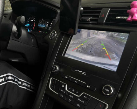 Бежевый Форд Фьюжн, объемом двигателя 2.49 л и пробегом 80 тыс. км за 12300 $, фото 6 на Automoto.ua