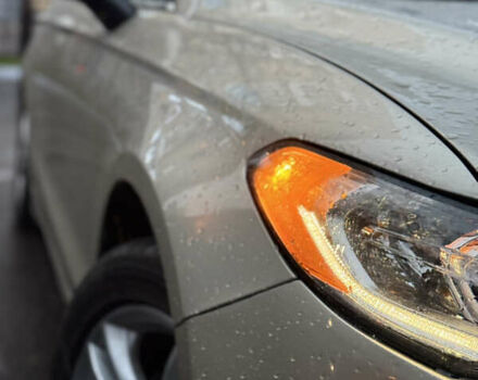 Бежевый Форд Фьюжн, объемом двигателя 1.5 л и пробегом 119 тыс. км за 14000 $, фото 39 на Automoto.ua