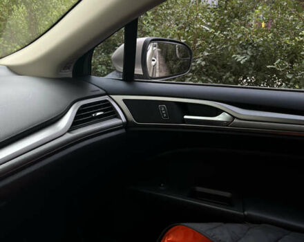 Бежевый Форд Фьюжн, объемом двигателя 1.5 л и пробегом 119 тыс. км за 14000 $, фото 23 на Automoto.ua