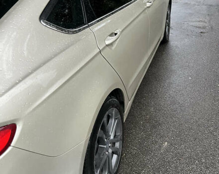 Бежевый Форд Фьюжн, объемом двигателя 2.49 л и пробегом 80 тыс. км за 12300 $, фото 2 на Automoto.ua