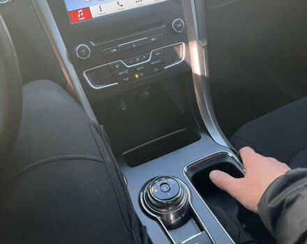 Бежевый Форд Фьюжн, объемом двигателя 1.5 л и пробегом 119 тыс. км за 14000 $, фото 4 на Automoto.ua