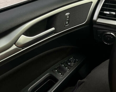 Бежевый Форд Фьюжн, объемом двигателя 1.5 л и пробегом 119 тыс. км за 14000 $, фото 25 на Automoto.ua