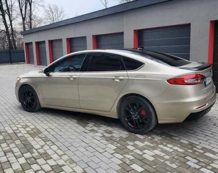 Бежевый Форд Фьюжн, объемом двигателя 1.5 л и пробегом 68 тыс. км за 14500 $, фото 2 на Automoto.ua