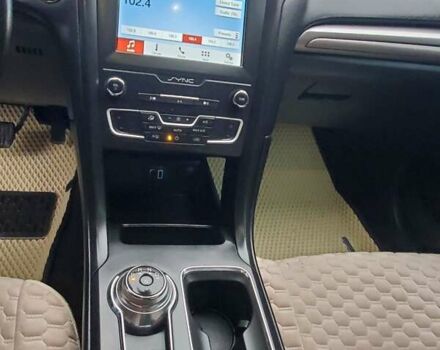 Бежевый Форд Фьюжн, объемом двигателя 1.5 л и пробегом 68 тыс. км за 14500 $, фото 12 на Automoto.ua