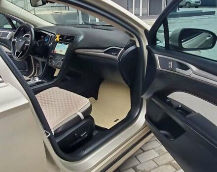 Бежевый Форд Фьюжн, объемом двигателя 1.5 л и пробегом 68 тыс. км за 14500 $, фото 14 на Automoto.ua