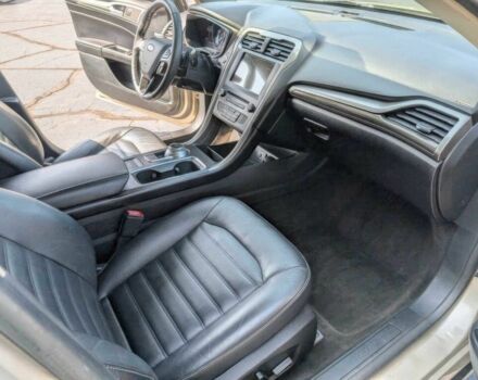 Бежевый Форд Фьюжн, объемом двигателя 1.5 л и пробегом 36 тыс. км за 7500 $, фото 6 на Automoto.ua