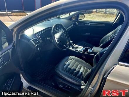 Форд Фьюжн 2014 в Николаеве на Automoto.ua Бежевый Форд Фьюжн, объемом двигателя 2 л и пробегом 198 тыс. км за 10500 $, фото 1 на Automoto.ua