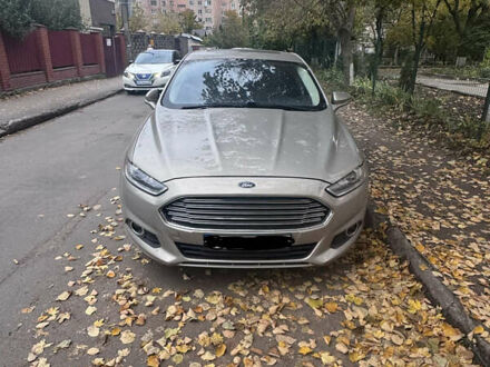 Форд Фьюжн 2014 в Виннице на Automoto.ua Бежевый Форд Фьюжн, объемом двигателя 2 л и пробегом 195 тыс. км за 11000 $, фото 1 на Automoto.ua