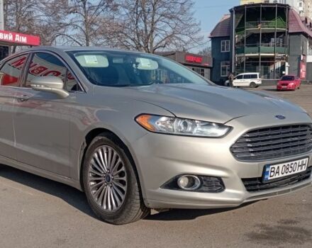 Бежевий Форд Фьюжен, об'ємом двигуна 2 л та пробігом 243 тис. км за 11200 $, фото 1 на Automoto.ua