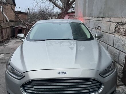 Форд Фьюжн 2015 в Кривом Роге на Automoto.ua Бежевый Форд Фьюжн, объемом двигателя 2.5 л и пробегом 260 тыс. км за 8300 $, фото 1 на Automoto.ua