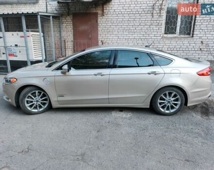 Бежевый Форд Фьюжн, объемом двигателя 2 л и пробегом 91 тыс. км за 17000 $, фото 1 на Automoto.ua