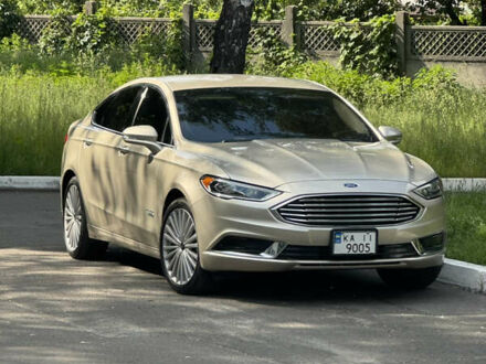 Форд Фьюжен 2017 у Києві на Automoto.ua Бежевий Форд Фьюжен, об'ємом двигуна 2 л та пробігом 40 тис. км за 19900 $, фото 1 на Automoto.ua