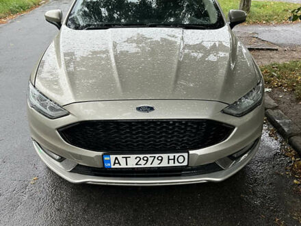 Бежевый Форд Фьюжн, объемом двигателя 2.49 л и пробегом 80 тыс. км за 12300 $, фото 1 на Automoto.ua