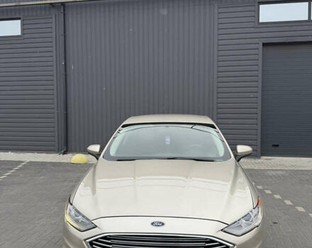 Бежевий Форд Фьюжен, об'ємом двигуна 1.5 л та пробігом 92 тис. км за 11200 $, фото 1 на Automoto.ua