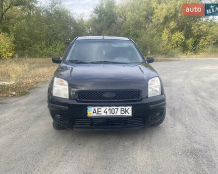 Чорний Форд Фьюжен, об'ємом двигуна 1.6 л та пробігом 290 тис. км за 4100 $, фото 2 на Automoto.ua