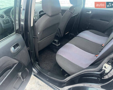 Чорний Форд Фьюжен, об'ємом двигуна 1.39 л та пробігом 237 тис. км за 4200 $, фото 14 на Automoto.ua