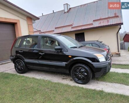 Черный Форд Фьюжн, объемом двигателя 1.4 л и пробегом 180 тыс. км за 4550 $, фото 3 на Automoto.ua