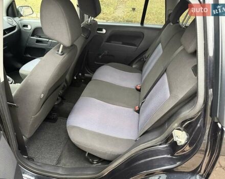 Черный Форд Фьюжн, объемом двигателя 1.4 л и пробегом 216 тыс. км за 3890 $, фото 16 на Automoto.ua