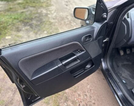 Чорний Форд Фьюжен, об'ємом двигуна 1.4 л та пробігом 195 тис. км за 5100 $, фото 5 на Automoto.ua