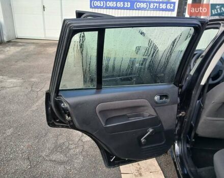 Черный Форд Фьюжн, объемом двигателя 1.4 л и пробегом 185 тыс. км за 5100 $, фото 15 на Automoto.ua