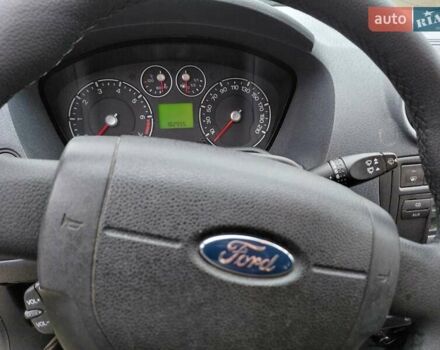 Черный Форд Фьюжн, объемом двигателя 1.4 л и пробегом 180 тыс. км за 4550 $, фото 9 на Automoto.ua