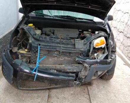 Черный Форд Фьюжн, объемом двигателя 1.4 л и пробегом 198 тыс. км за 2000 $, фото 5 на Automoto.ua