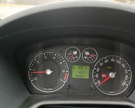 Черный Форд Фьюжн, объемом двигателя 0 л и пробегом 185 тыс. км за 5100 $, фото 12 на Automoto.ua