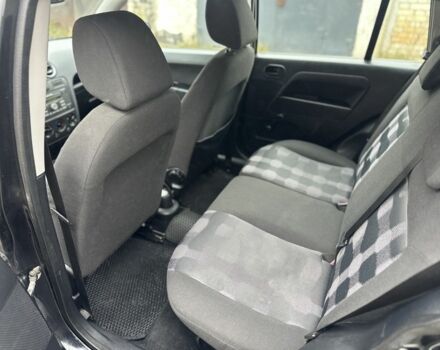 Чорний Форд Фьюжен, об'ємом двигуна 1.4 л та пробігом 195 тис. км за 5100 $, фото 4 на Automoto.ua