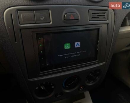 Черный Форд Фьюжн, объемом двигателя 1.4 л и пробегом 235 тыс. км за 4290 $, фото 20 на Automoto.ua