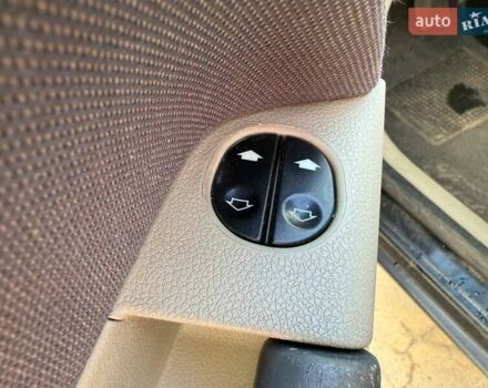 Черный Форд Фьюжн, объемом двигателя 1.4 л и пробегом 235 тыс. км за 4290 $, фото 15 на Automoto.ua