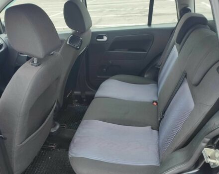 Чорний Форд Фьюжен, об'ємом двигуна 1.4 л та пробігом 204 тис. км за 4900 $, фото 14 на Automoto.ua