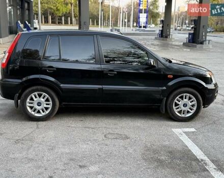 Форд Фьюжен 2007 у Запоріжжя на Automoto.ua Чорний Форд Фьюжен, об'ємом двигуна 1.4 л та пробігом 133 тис. км за 4800 $, фото 12 на Automoto.ua