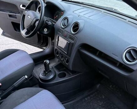 Форд Фьюжен 2007 у Запоріжжя на Automoto.ua Чорний Форд Фьюжен, об'ємом двигуна 1.4 л та пробігом 133 тис. км за 4800 $, фото 33 на Automoto.ua