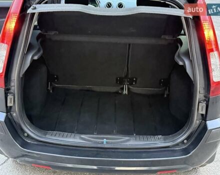 Форд Фьюжен 2007 у Запоріжжя на Automoto.ua Чорний Форд Фьюжен, об'ємом двигуна 1.4 л та пробігом 133 тис. км за 4800 $, фото 29 на Automoto.ua