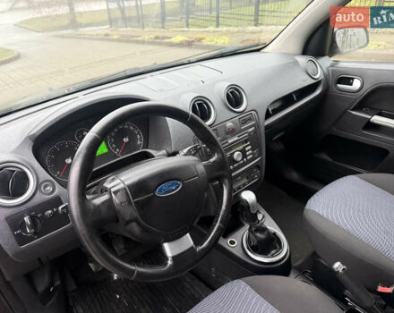 Черный Форд Фьюжн, объемом двигателя 1.6 л и пробегом 147 тыс. км за 4300 $, фото 8 на Automoto.ua