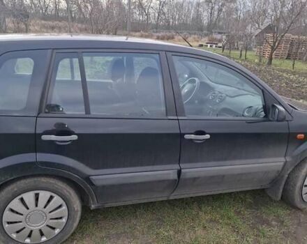 Чорний Форд Фьюжен, об'ємом двигуна 1.39 л та пробігом 215 тис. км за 4100 $, фото 2 на Automoto.ua