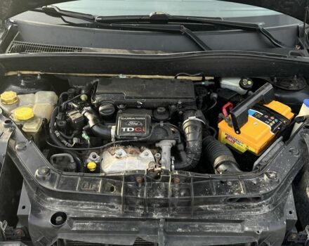 Черный Форд Фьюжн, объемом двигателя 1.4 л и пробегом 267 тыс. км за 4000 $, фото 5 на Automoto.ua